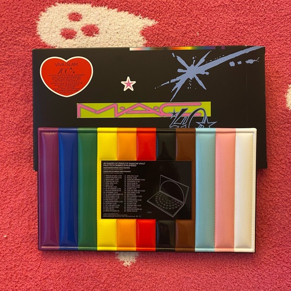 M•A•C 🌈40 SHADES OF PRIDE EYE SHADOW VAULT /SOLD OUT! - Picture 13 of 15